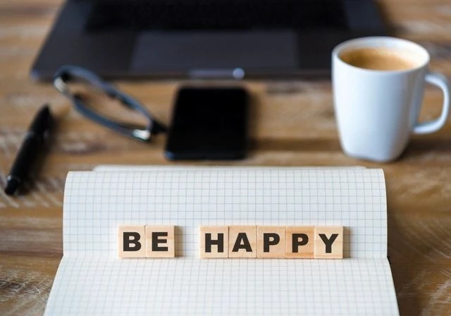 Lire la suite à propos de l’article Quand le bonheur au travail devient une injonction